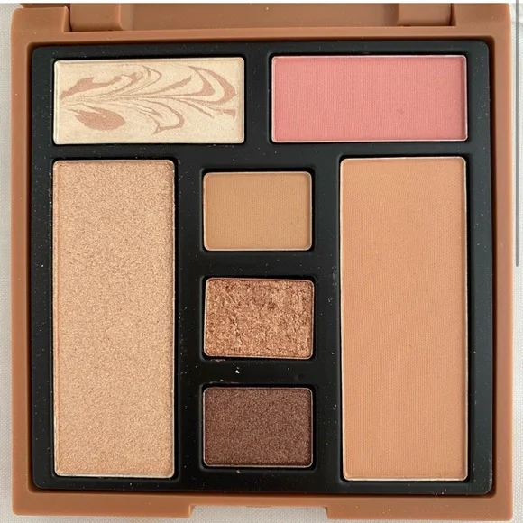 NEW Ciate London Brazilian Glow Eye & Face Palette Light Medium Full Size 0.31oz - Picture 2 of 9